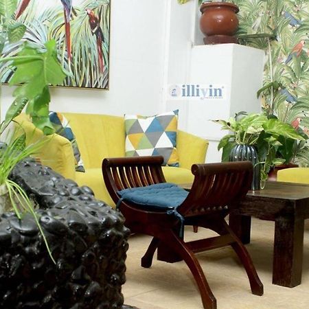 Illiyin Boutique Hotel Dakar Exterior photo