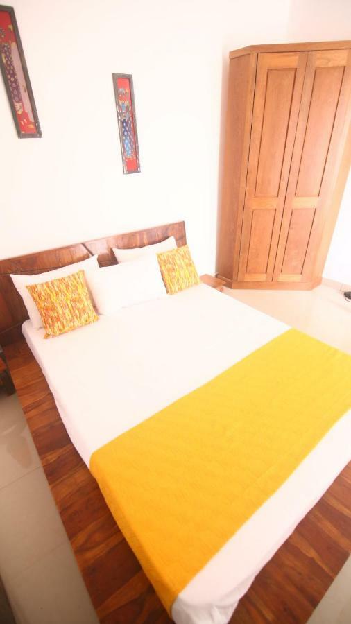 Illiyin Boutique Hotel Dakar Exterior photo